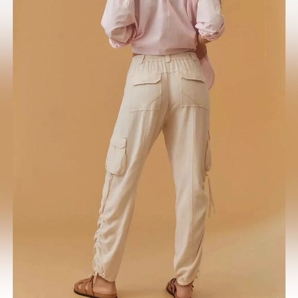 Anthropologie Relaxed Cargo Pants Size S in Ivory - Picture 4 of 9
